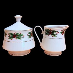 Vintage Lynn’s Fine China Christmas Holly Berry Poinsettia Cream & Sugar Set